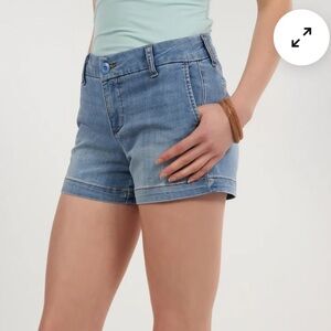 LAST CALL B4 donating Super on!! BCBGen. Shorts Classic Style worn only in photo